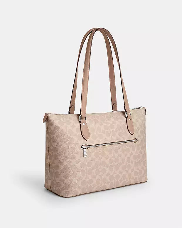 Bolsa de lona recubierta de la firma Coach