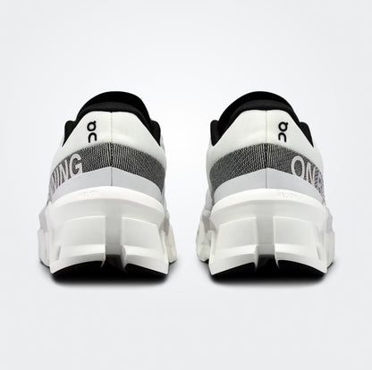 On cloud Running Zapatos 2